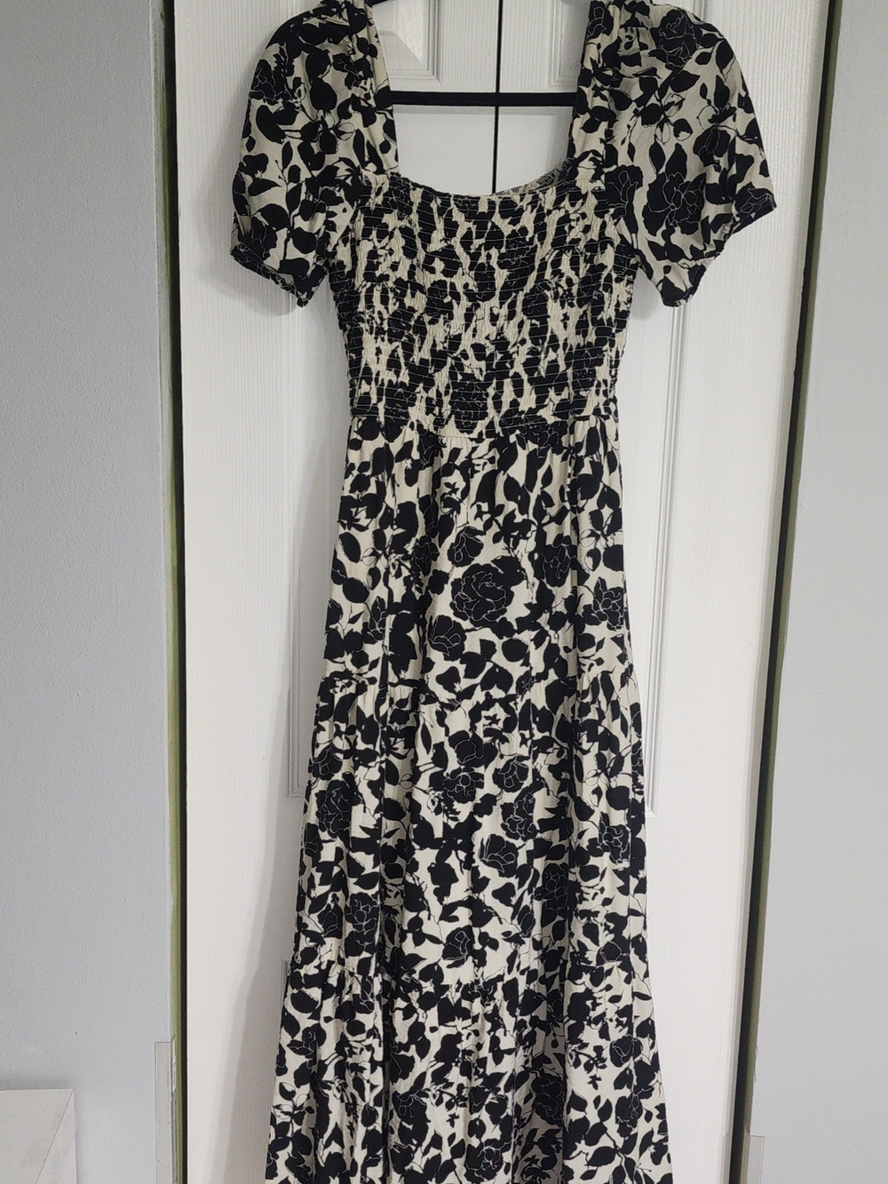 Black & Cream Floral Smocked Midi Dress - Women